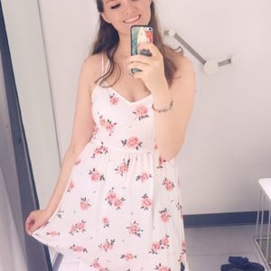 Meet your Posher, Jolie